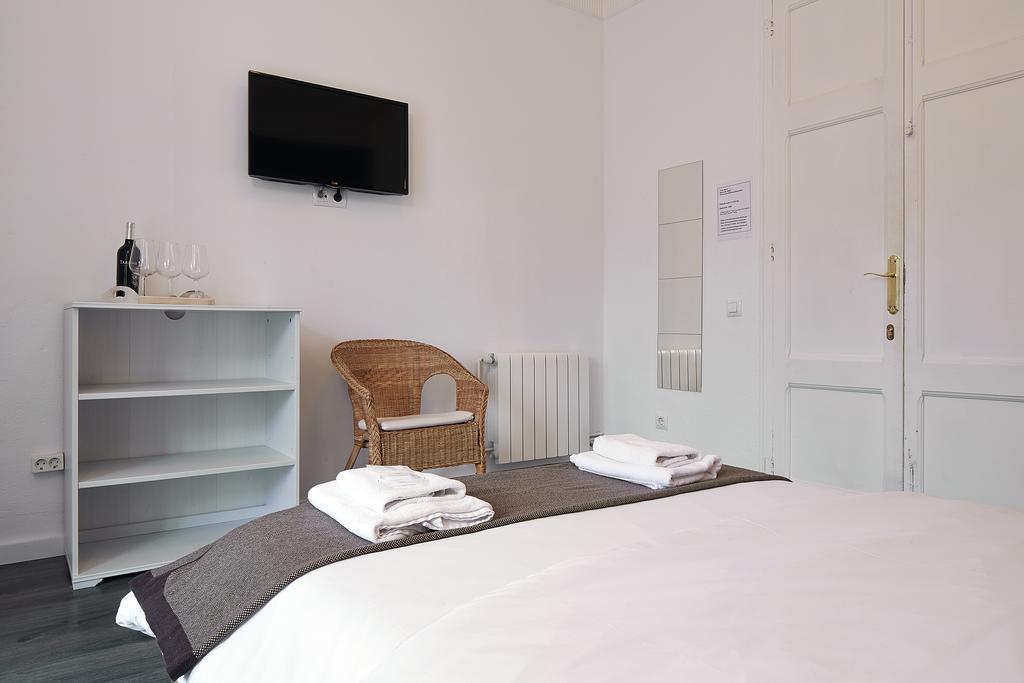 Hostel Bruc & Bruc Barcelona Zewnętrze zdjęcie